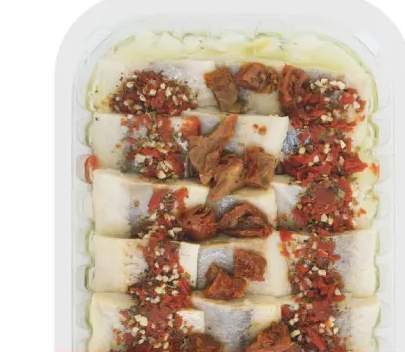 śledzie w oleju